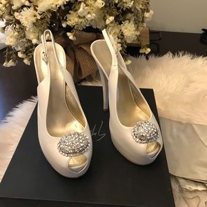 Beautiful Giuseppe Zanotti . Weeding shoes .